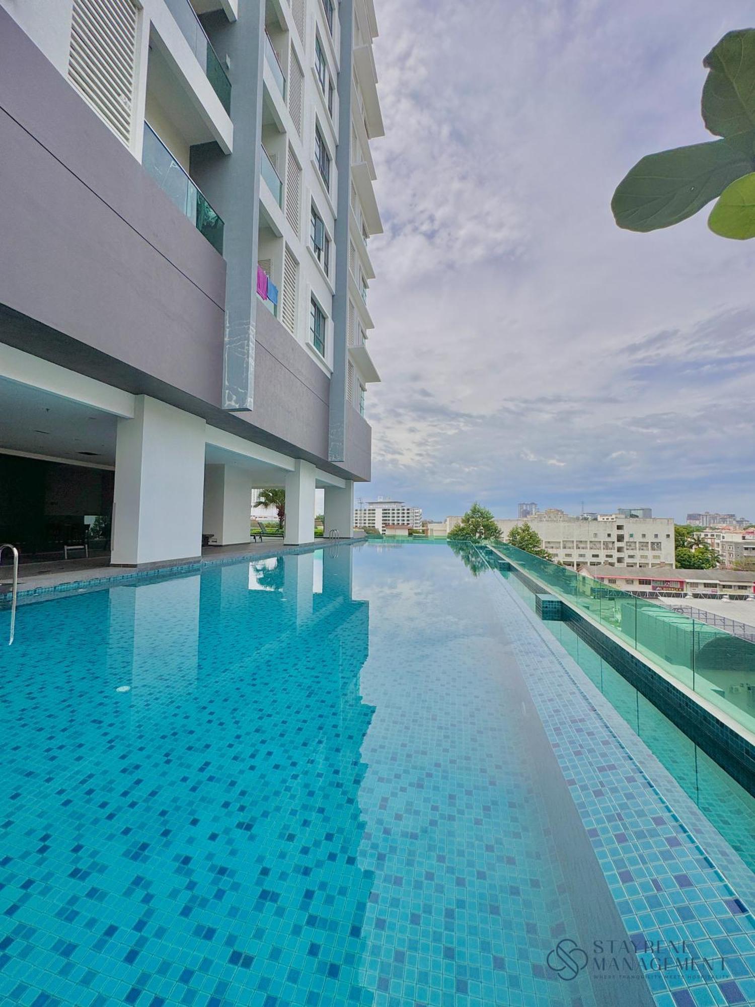 Melaka Ong Kim Wee Residences By Stayrene Exterior foto