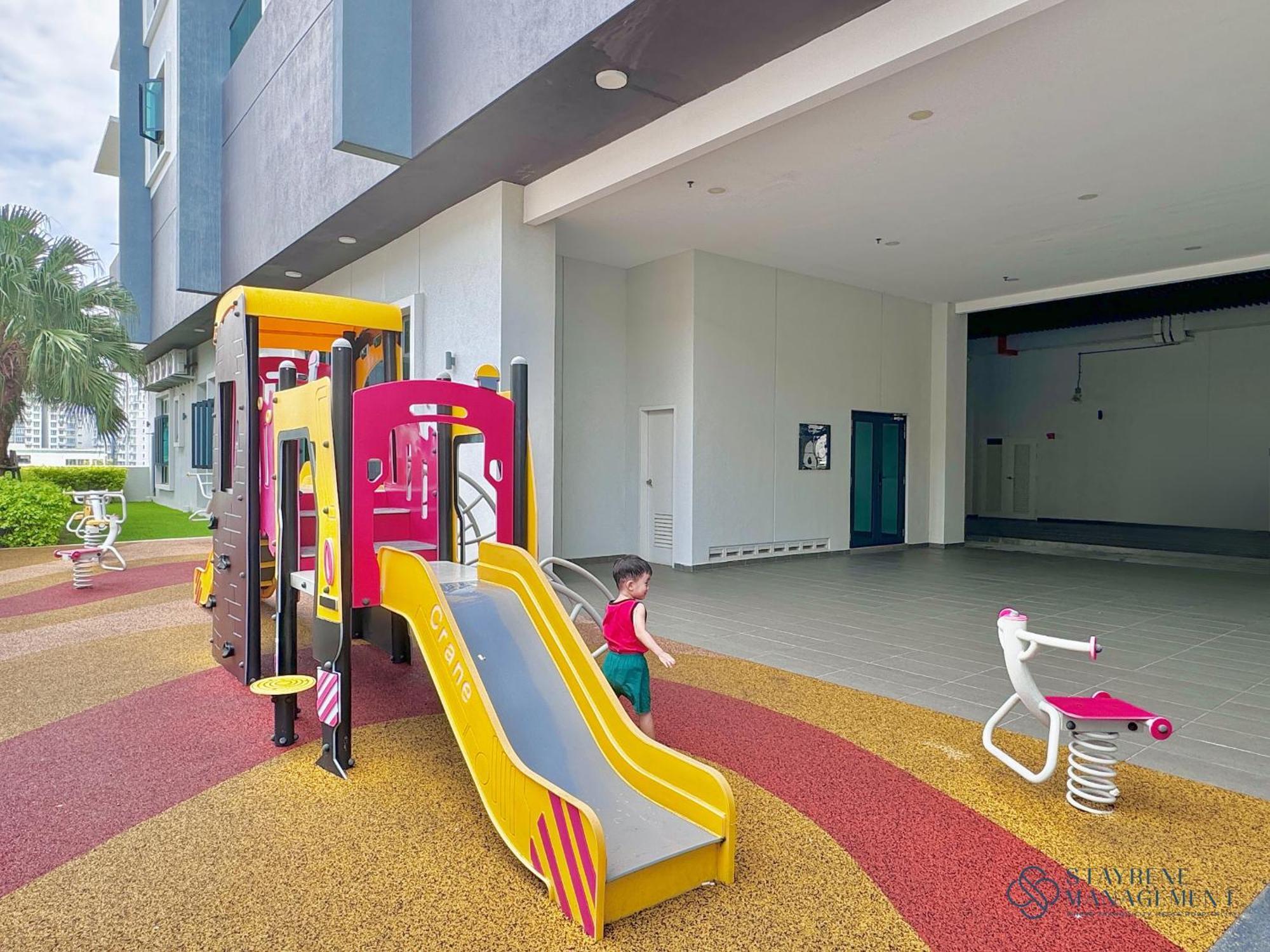 Melaka Ong Kim Wee Residences By Stayrene Exterior foto